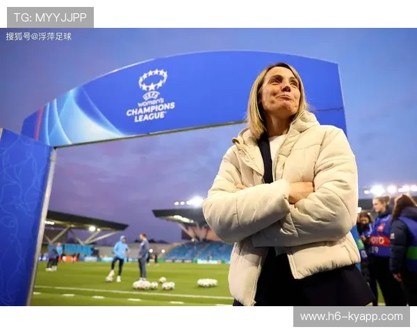 切尔西女足教练团队战术调整成效显著，切尔西女足队员名单